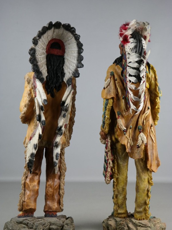 2 indianenfiguren