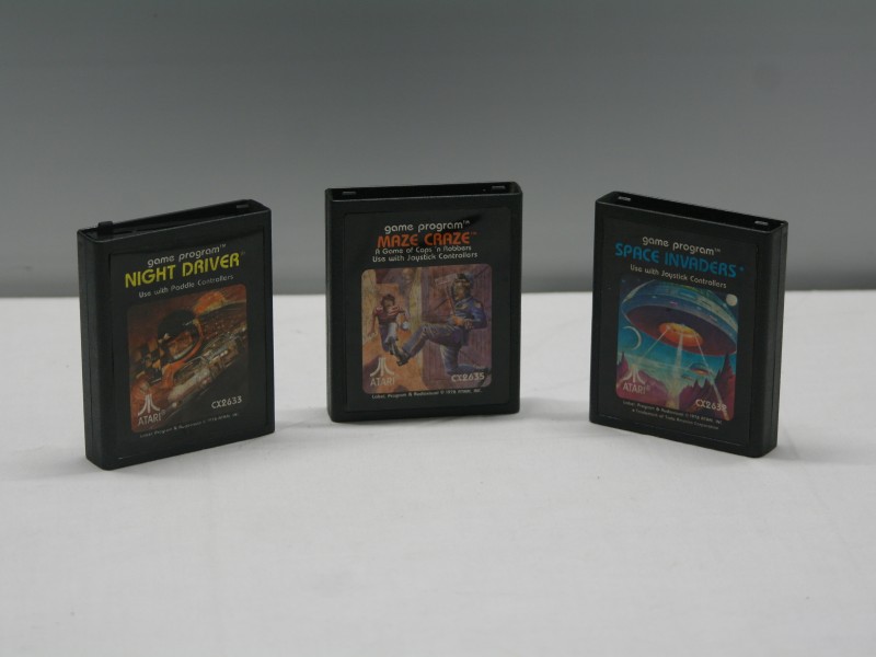 Set van drie "Atari" videogames