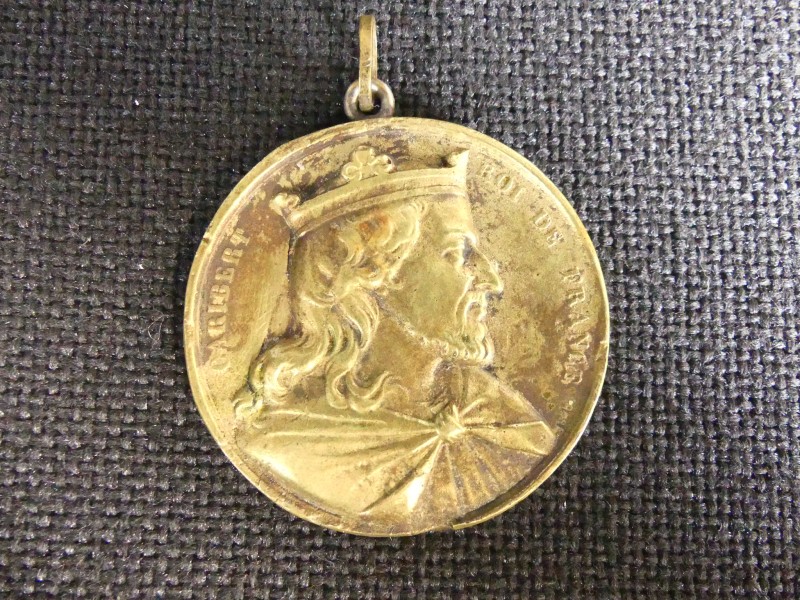 Antiquariaat(?) – koperen medaille – Koning Caribert I