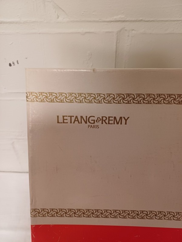 Letang et Remy 2 sets (tassen, ondertassen en lepels)