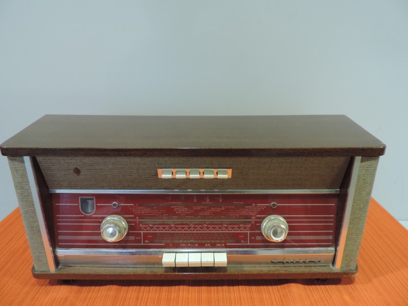 Vintage Radio Siera SA4212A