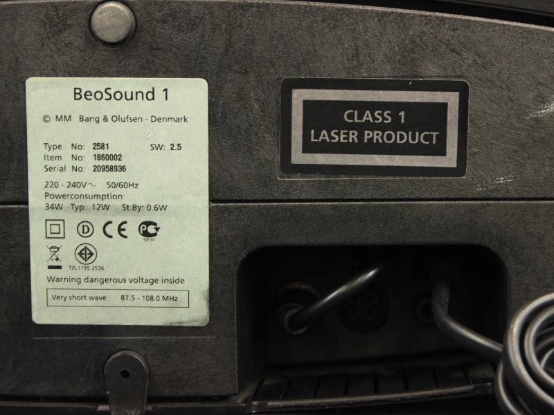 B&O BeoSound 1 - draagbare CD & FM tuner