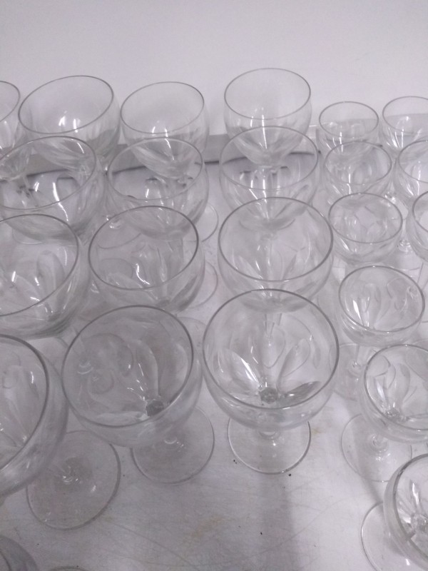 42-delig kristallen glasservies