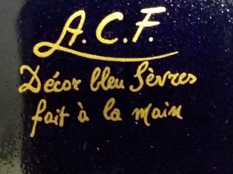 A.C.F. Sèvres ovalen bord
