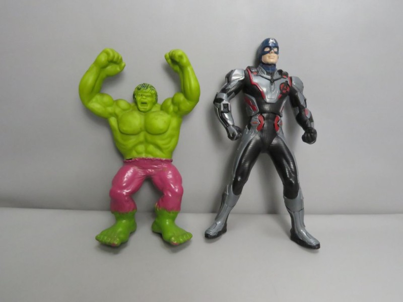 2 Marvel superhelden