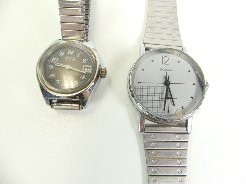 Lotje vintage horloges