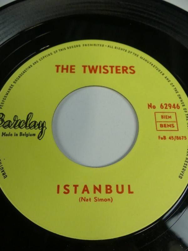The Twisters single – Istanbul / Twist Time