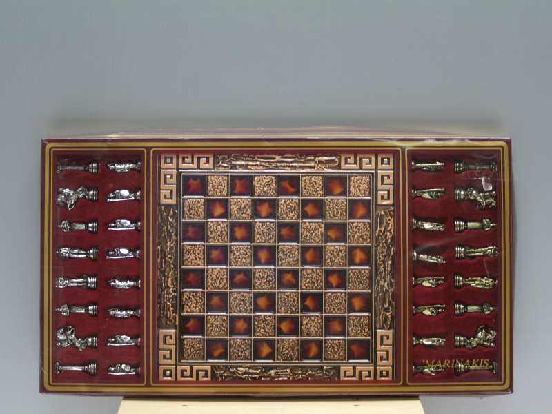 Schaakbord met speelstukken "Marinakis Bros" (Art. nr. 625)