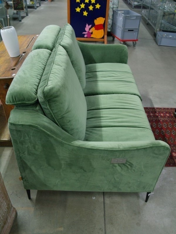 Kwaliteitsvolle design sofa nr. 1. "Authentix" (Art. nr. 630 A)