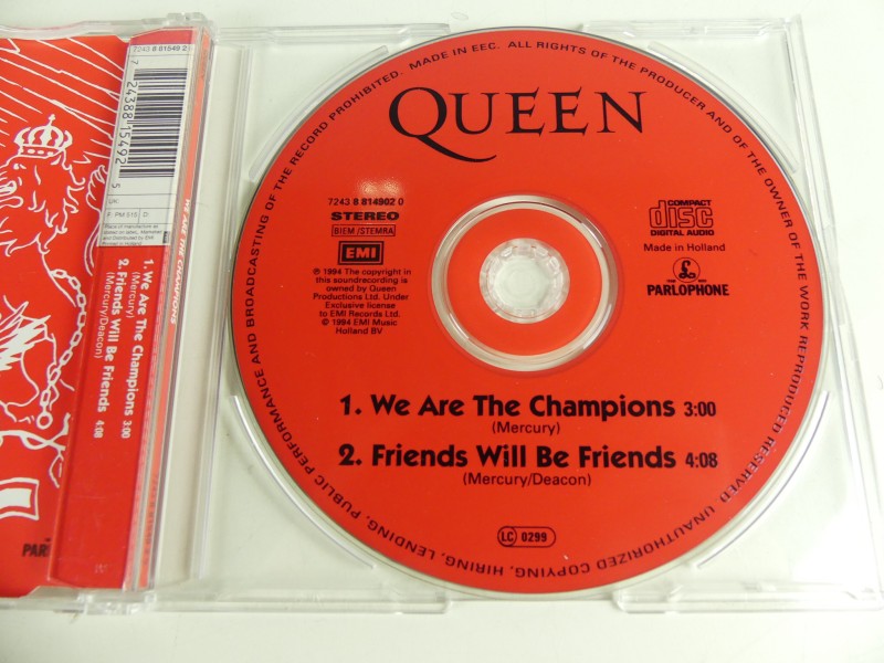 Queen  4 Cds + DVD Box