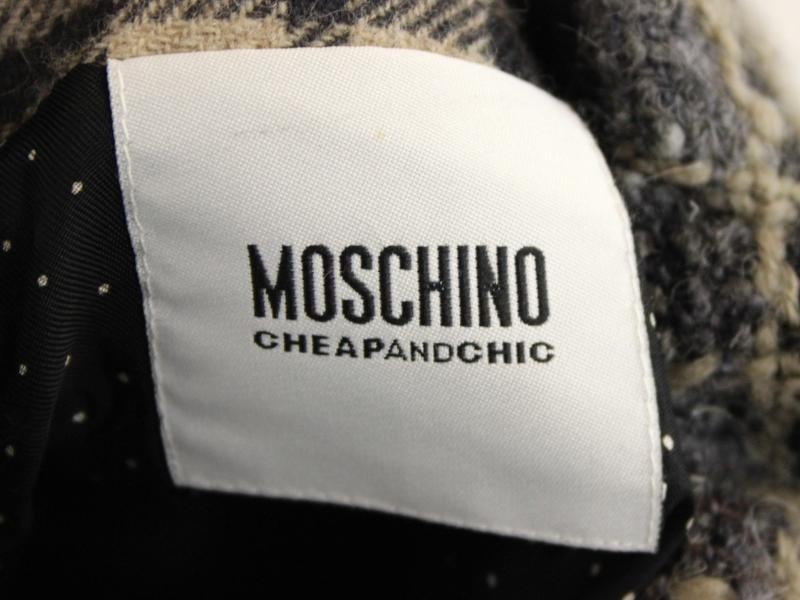 Mooie wollen vest gemerkt Moschino Cheap and Chic