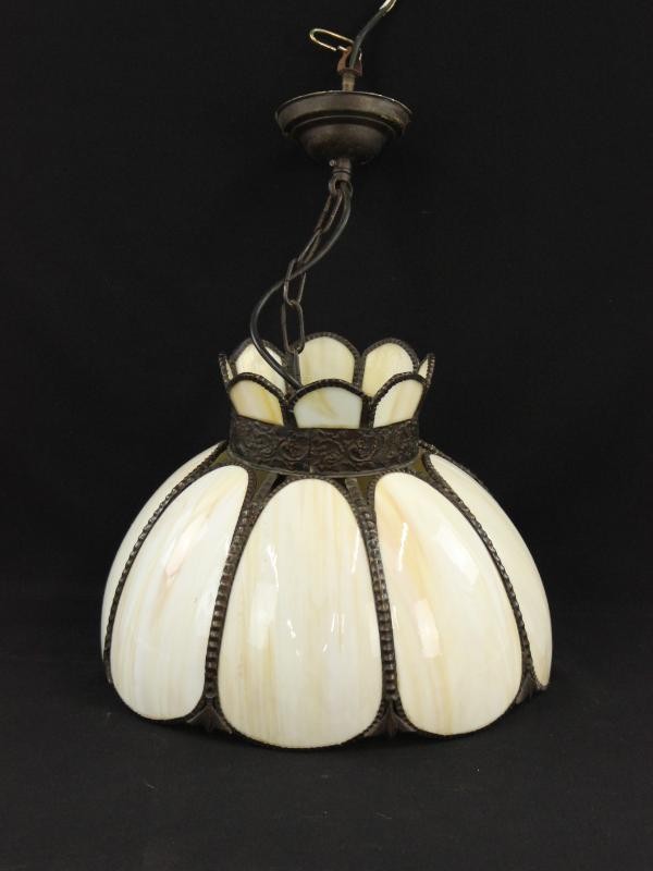Vintage hanglamp in Tiffany-stijl