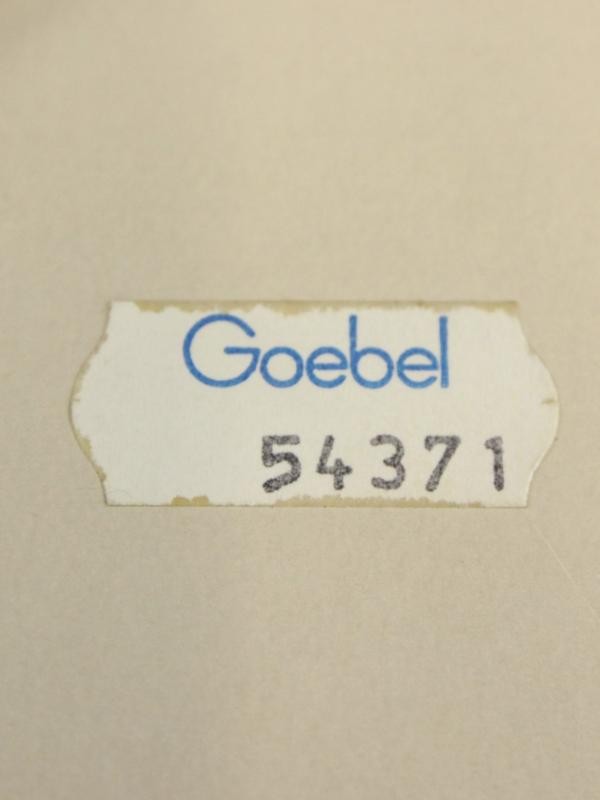 Goebel - Hummelbeeldje nr. 958 - 'Going to market' in ovp