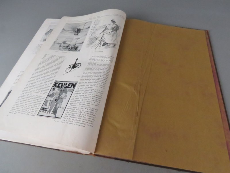Hardcover gebonden  "Haagse Post" ('27-'28-'29-'30-'31)