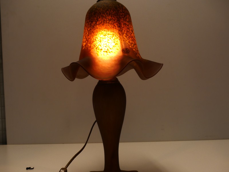 Een art-deco stijl paddestoel tafellamp - vincent cadeaux