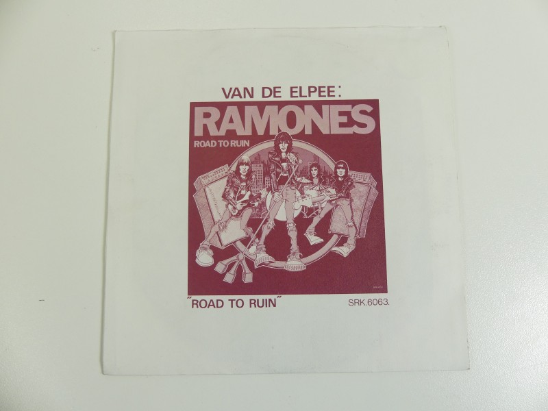 Ramones - I Wanna be Sedated