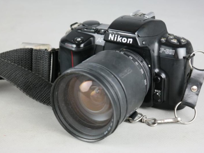 Nikon F601 (Met foutmelding)