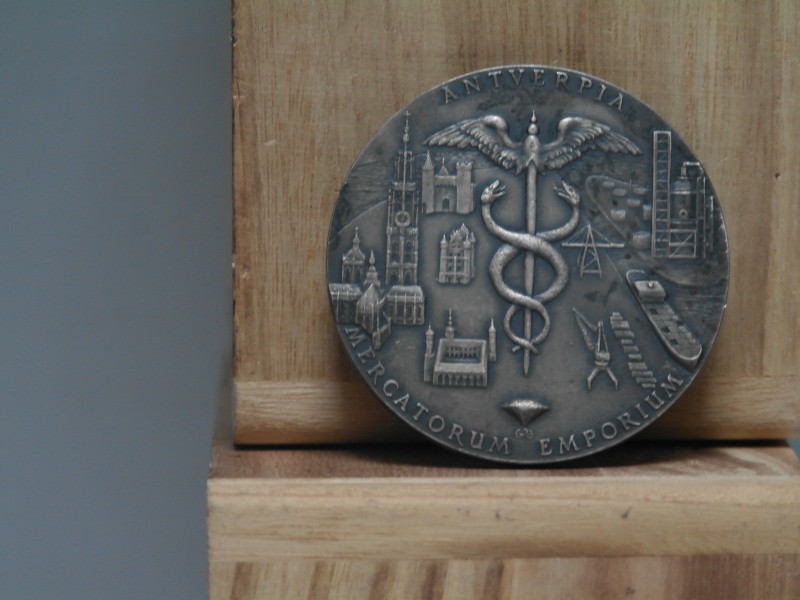 Bronzen medaille "Kamer van koophandel en nijverheid van Antwerpen" (Art. nr. 728)