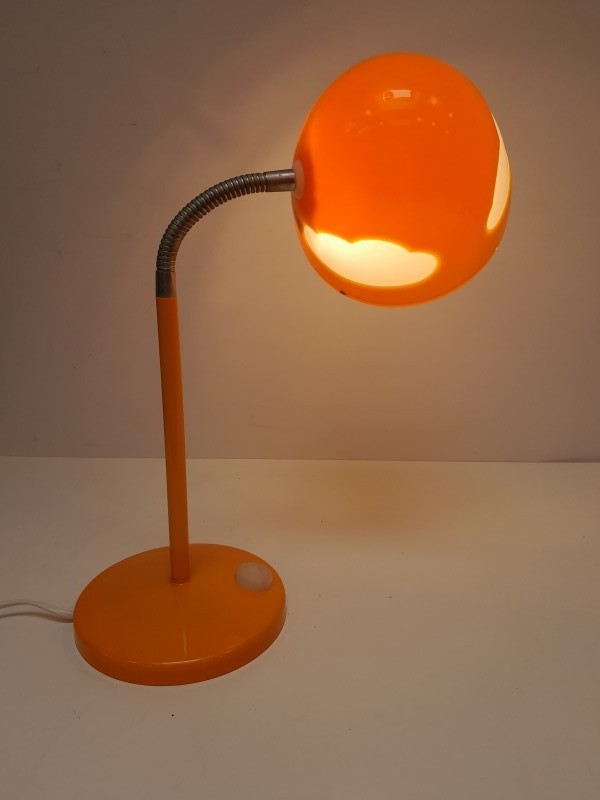 Oranje Skojig bureaulamp: IKEA
