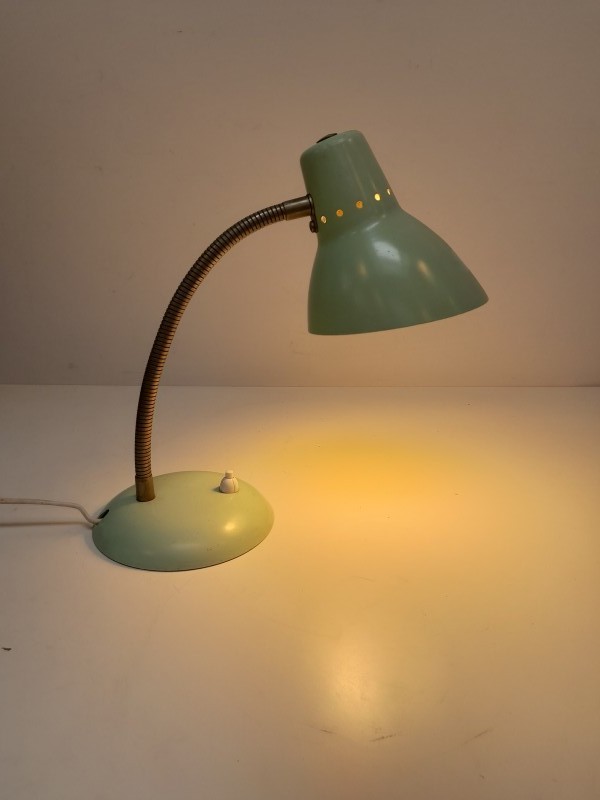 Vintage muntgroen bureaulampje