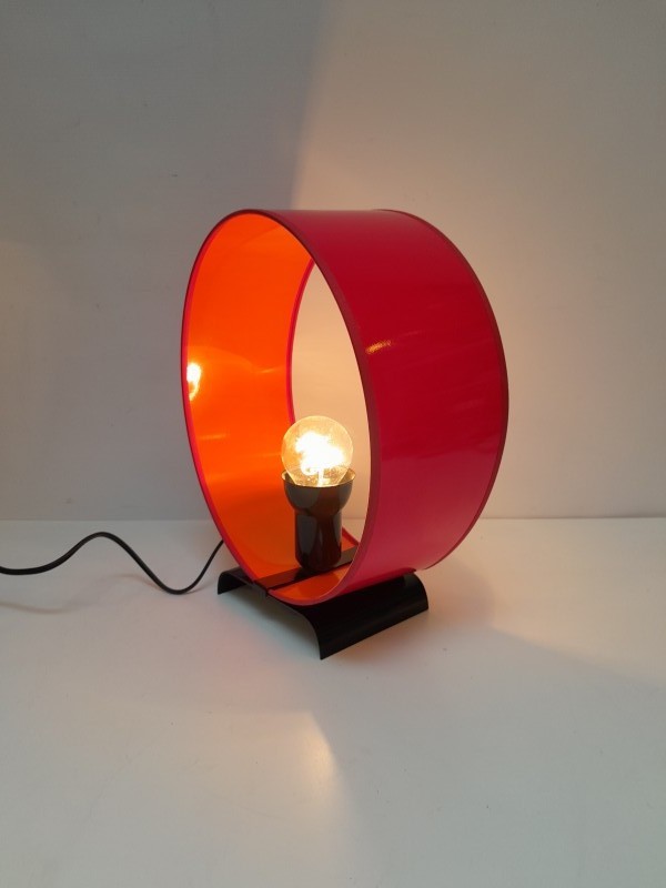Ronde tafellamp: Verano Orange lamp (Heytens)