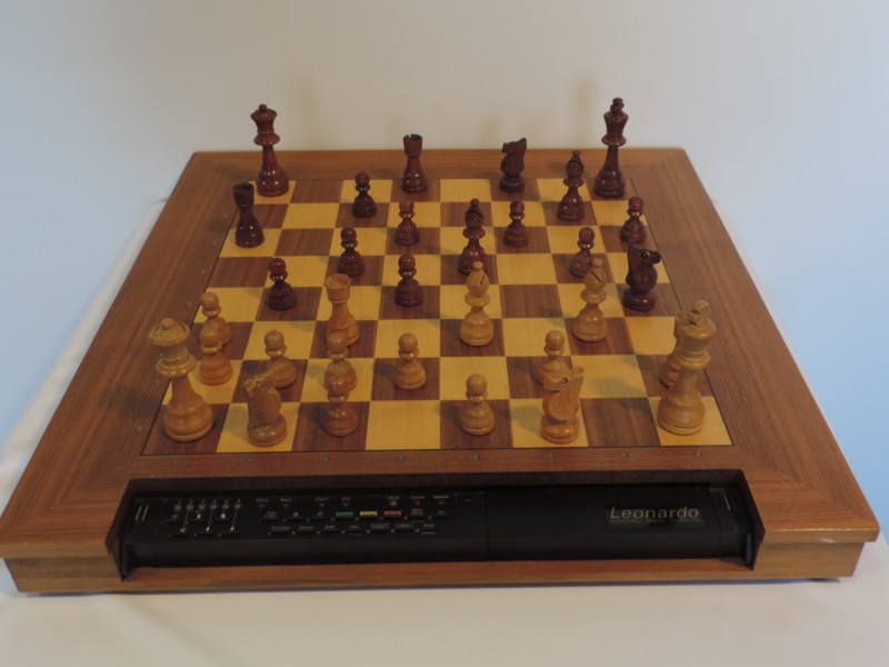 Elektronisch schaakspel Leonardo