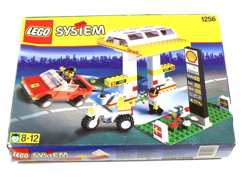 Vintage Lego 1256 Shell Service Station