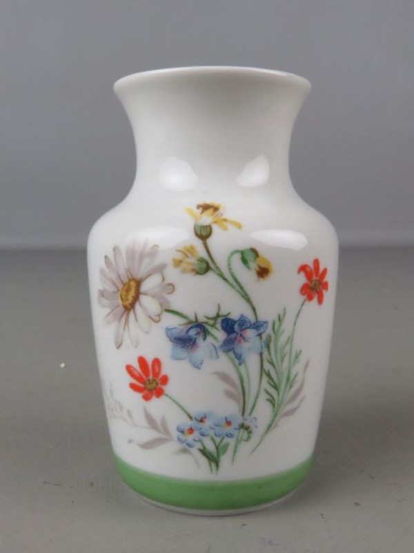 Vintage Bavaria porselein klein bloemenvaasje