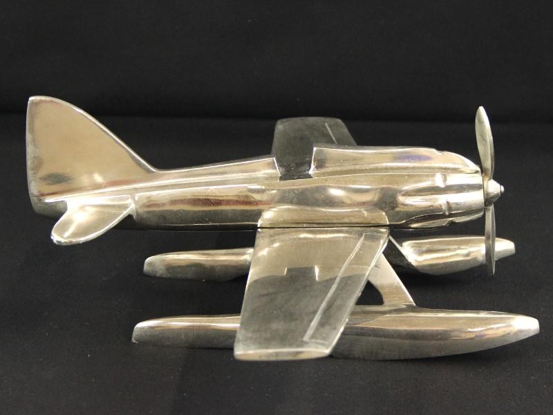 Knap, vintage metalen watervliegtuig - art deco stijl