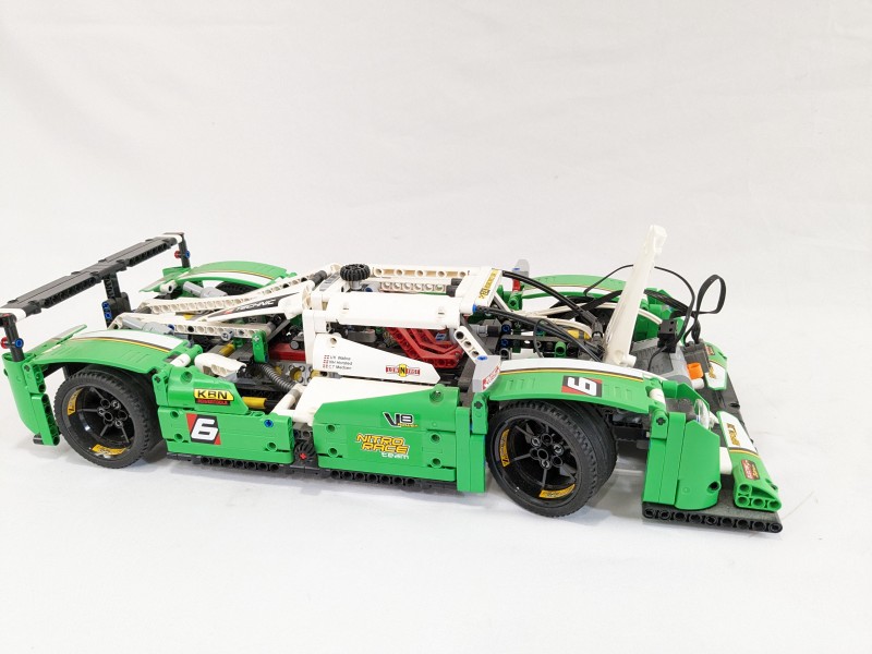 LEGO Technic 24-uur Racewagen [Aangepast]