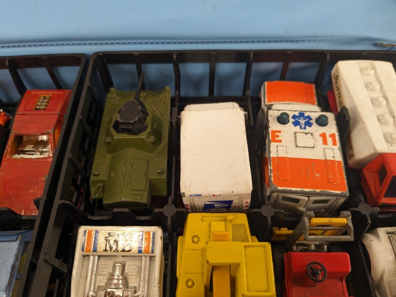 Vintage Matchbox in koffer [Meer foto's]