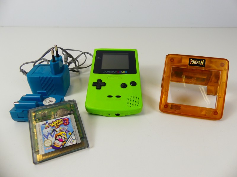 Nintendo Game Boy Color + Wario Land 3 spel