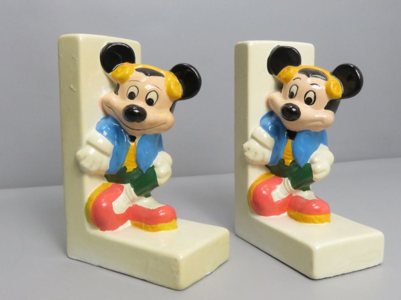 Twee vintage Micky Mouse boekensteunen uit gips