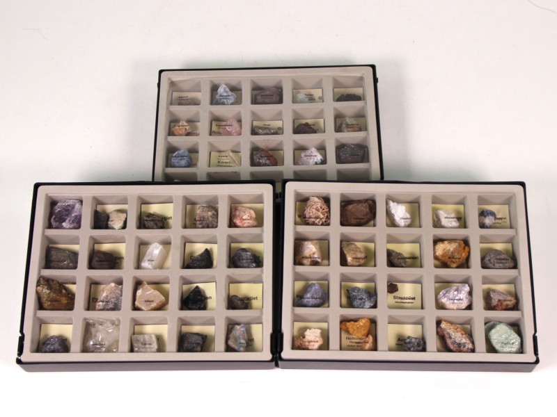 Verzameling mineralen en stenen