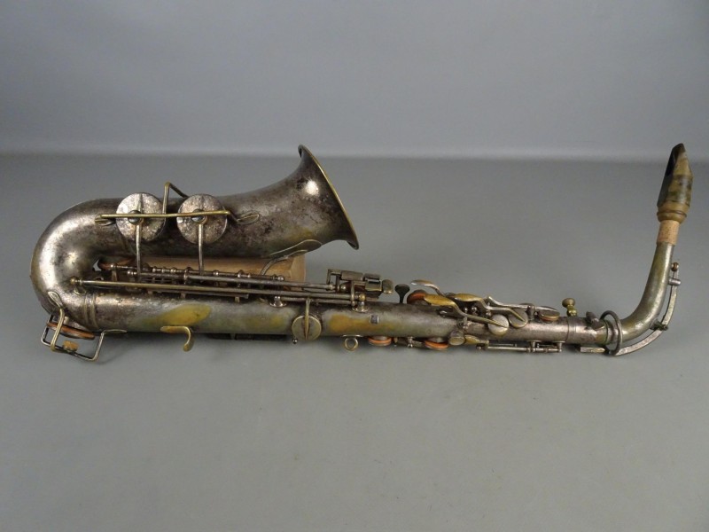 Oude saxofoon