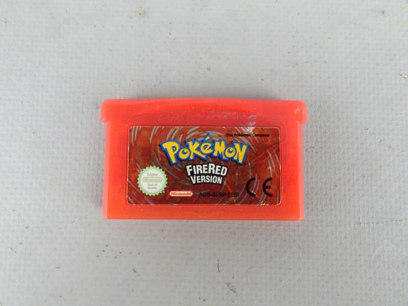 Nintendo Gameboy Advance - Pokémon Fire Red (getest en werkt)