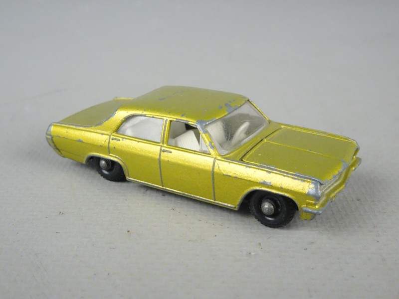 Opel Diplomat Matchbox auto 1966