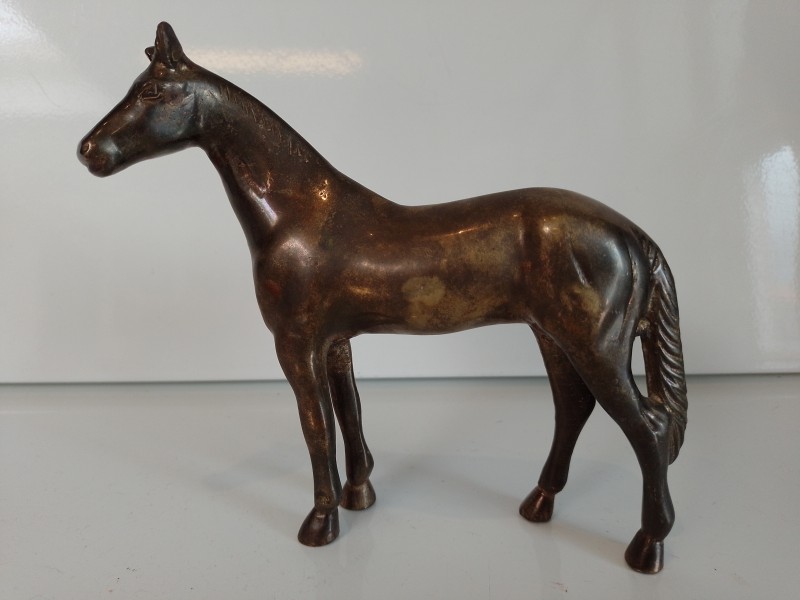 Bronzen beeldje paard