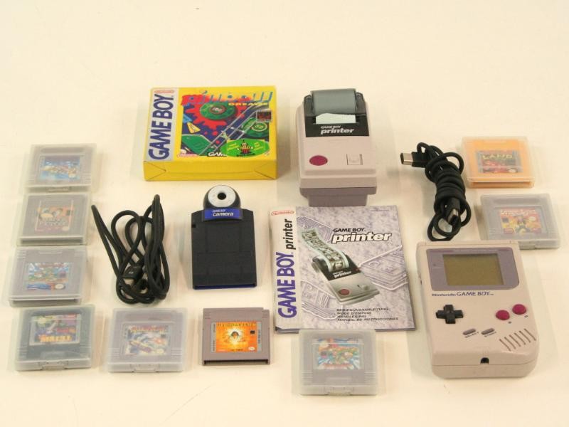 Nintendo Game Boy TM met 10 spelletjes en leuke accessoires