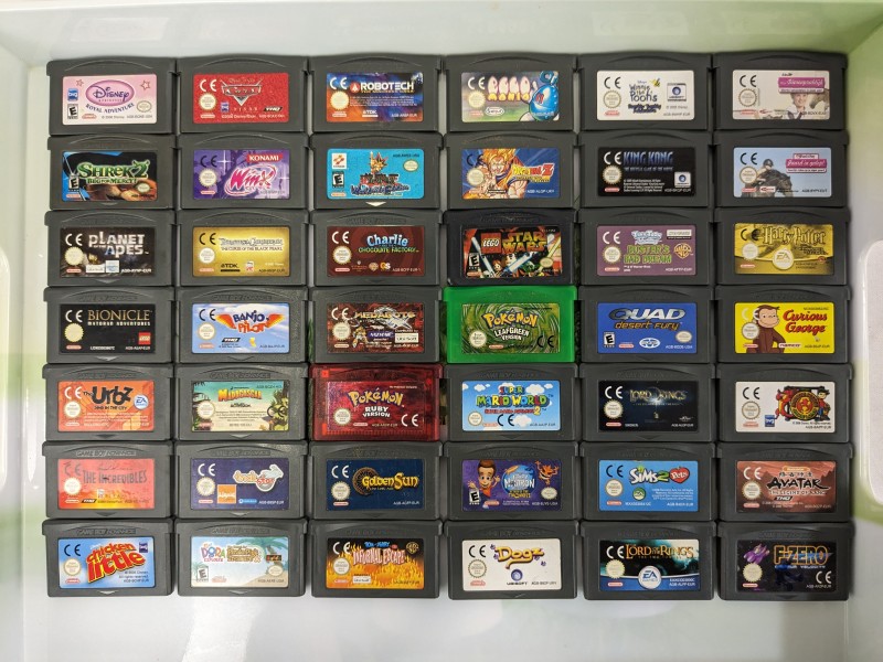 42 Gameboy Advance spel cartridges