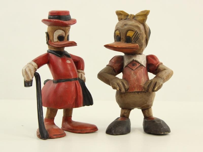 Duo houten Disney eenden: Dagobert Duck en Daisy Duck