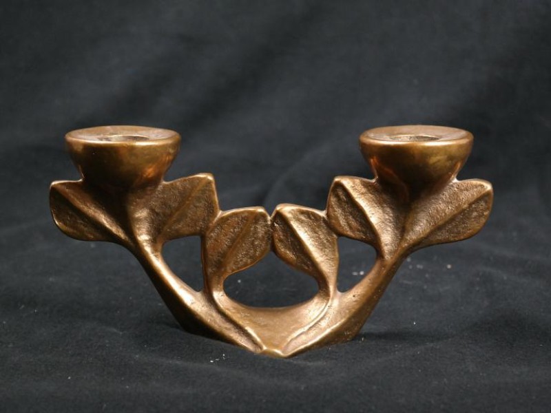 Bronzen kandelaar