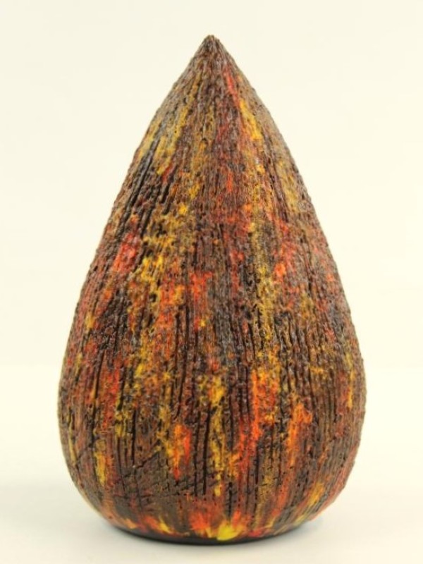 Conische aardewerken sculptuur - Kringwinkel