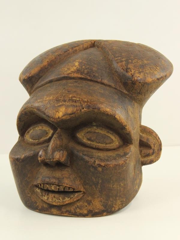 Etnisch houten masker