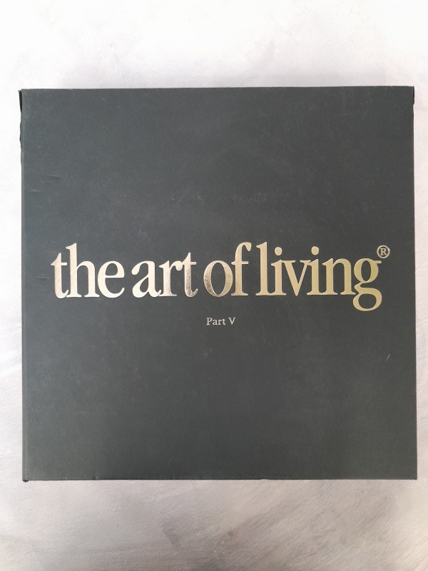 Boek: The Art Of Living - Part V