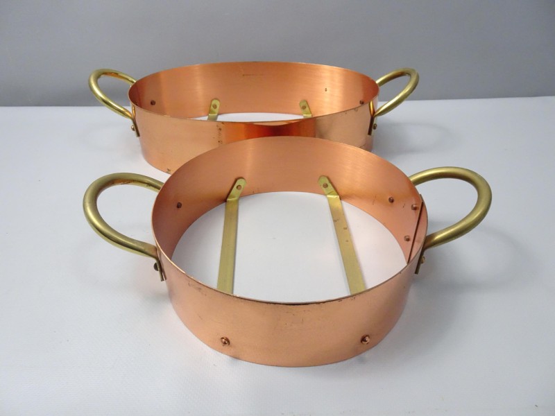 2 Koperen Panringen met Messing Handgrepen