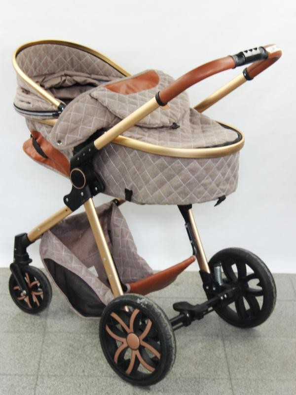 Moni kinderwagen 3 in 1 model Alma in brons beige en bruin.