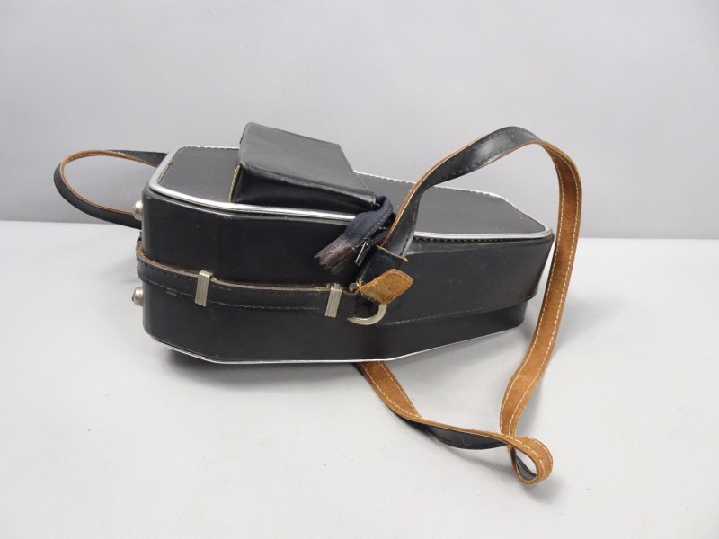 Vintage lederen of kunstleren draagtas