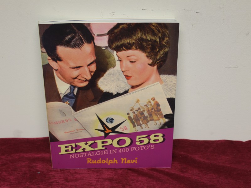 Boek 'Expo 58 (Nostyalgie in 400 foto's) door Rudolph Nevi) (Art. 2933)