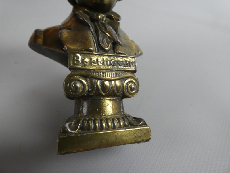 Miniatuur bronzen buste van Beethoven